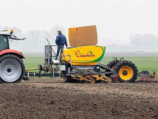 Breedwerpig zaaien Veld-post Ebelsheerd